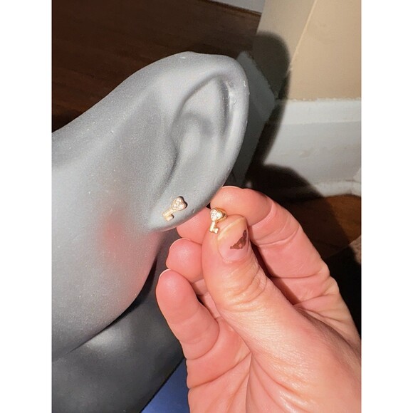 14K Gold Dainty Key Stud Earring Cubic Zirconia Heart - Picture 1 of 14